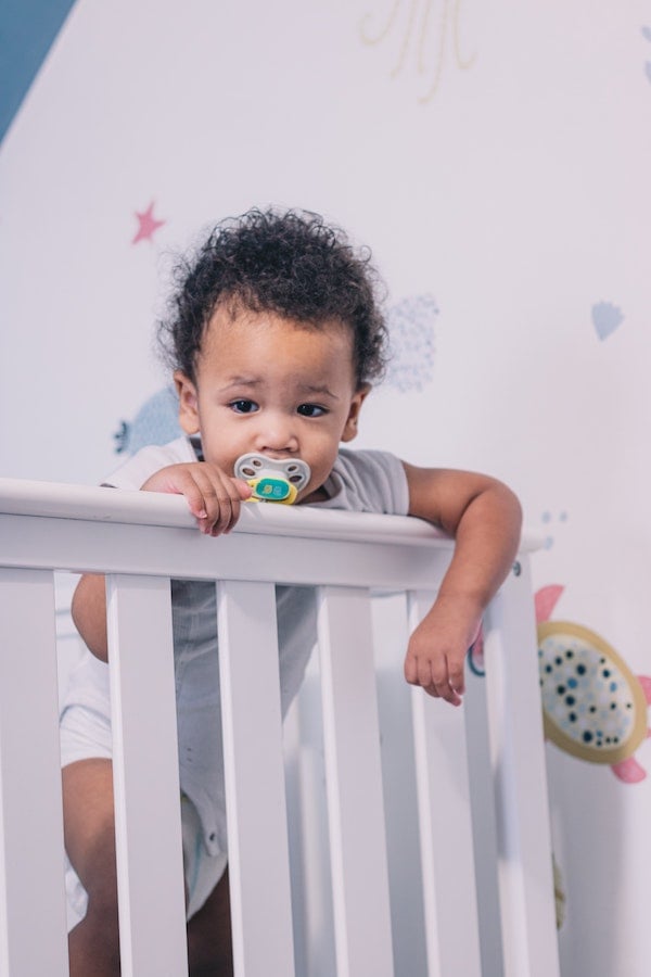 How to Make A Smooth Transition From Co-Sleeping To Crib - Moshi