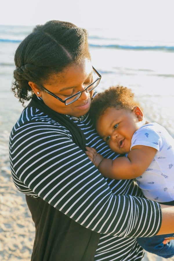 a contact nap to help a newborn sleep | The Peaceful Sleeper 