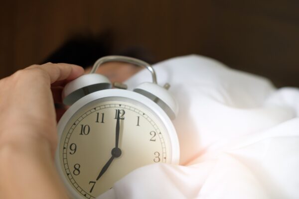 Daylight saving turning the clocks back before a baby falls asleep |The Peaceful Sleeper