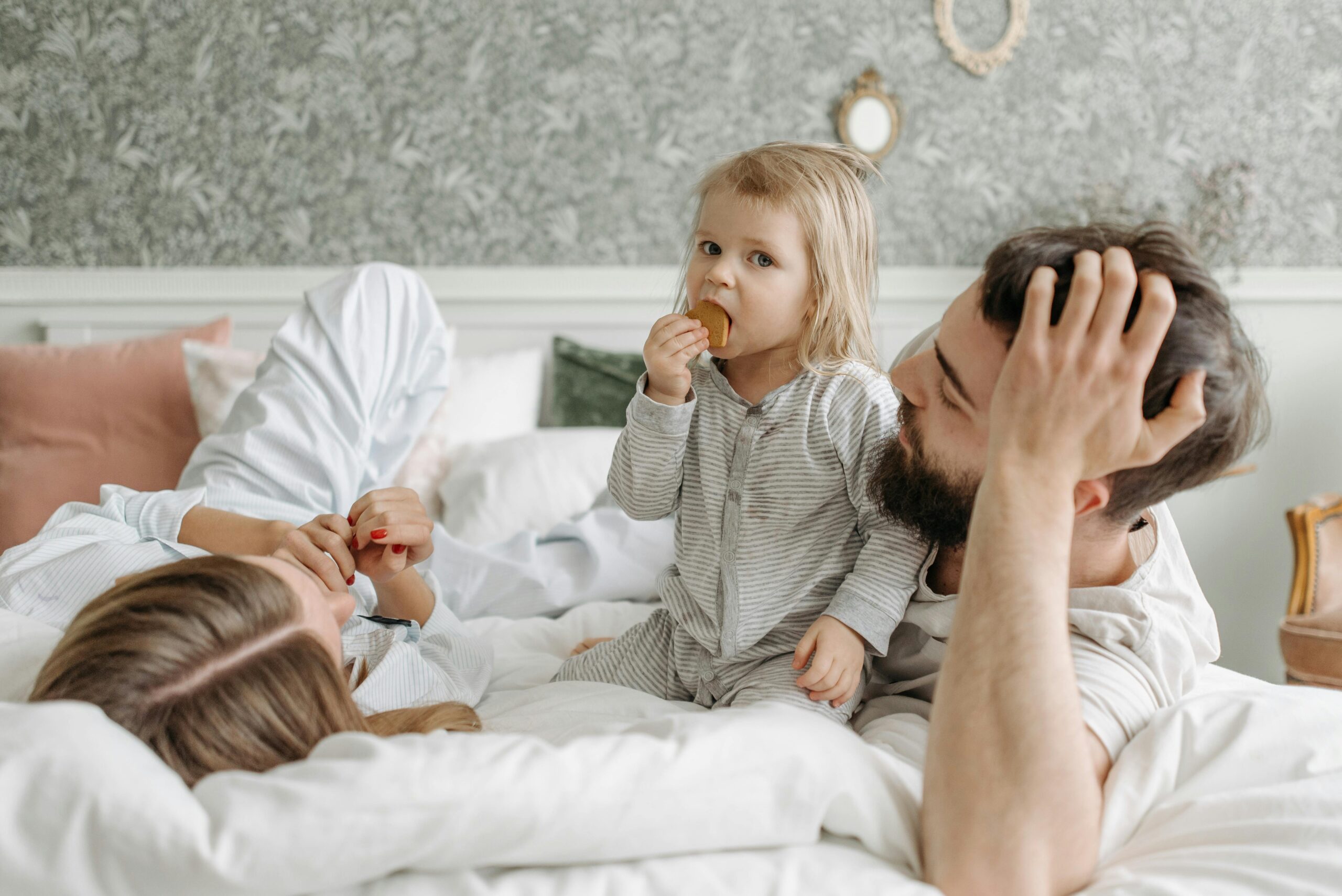 Parents With Toddler Waking Up Too Early | The Peaceful Sleeper