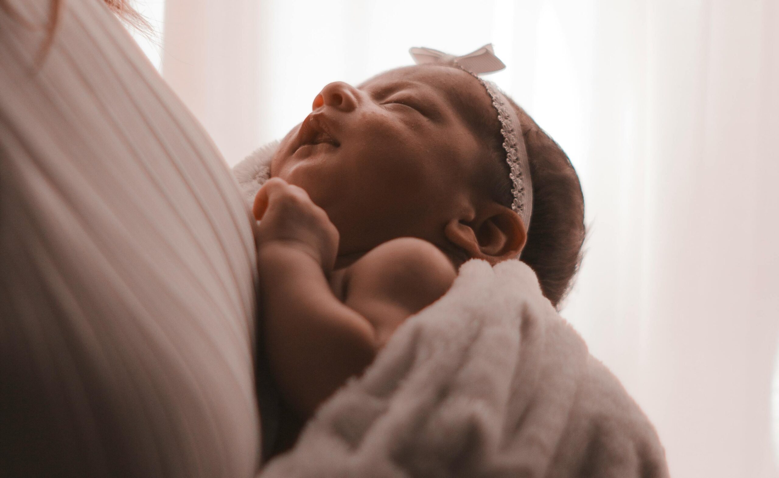 Newborn Grunting in Sleep Blog | The Peaceful Sleeper